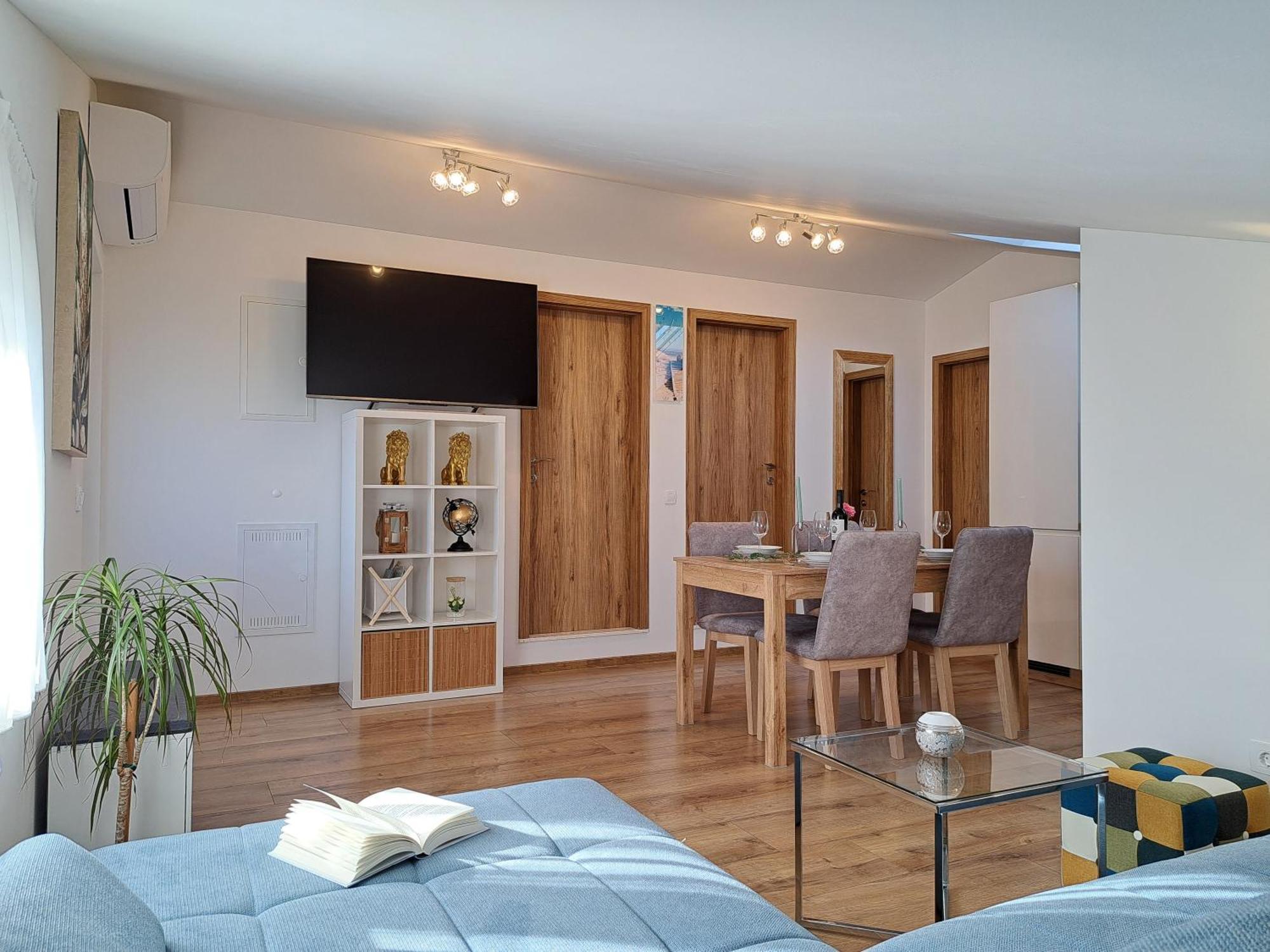 Apartments Jimmi Kastela Exterior photo