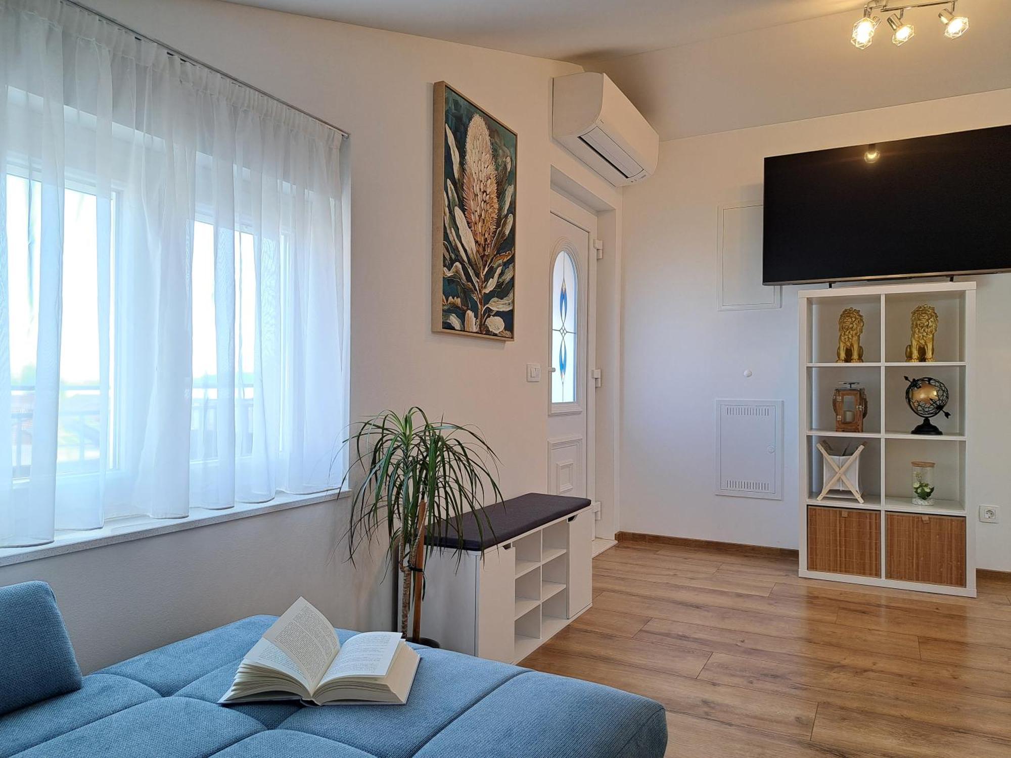 Apartments Jimmi Kastela Exterior photo